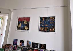 Fotogalerie Alexandra Rudová - Příběh barev - instalace - fotogalerie