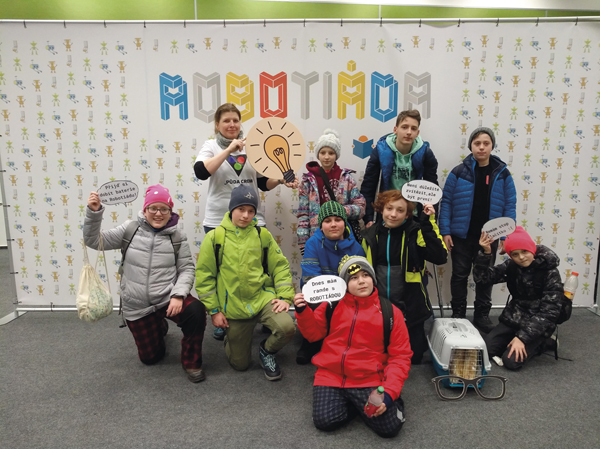 Tým Půda crew, účastníci robotické soutěže Robotiáda 2020 (Foto: archiv MěK Polička, Půda)