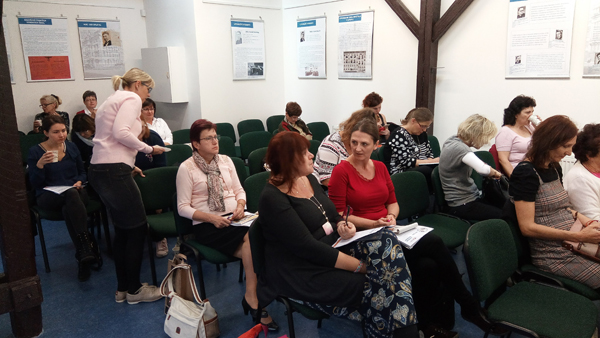 Pracovní setkání školních knihovníků v Pedagogické knihovně J. A. Komenského v říjnu 2019 (Foto: archiv NPMK)