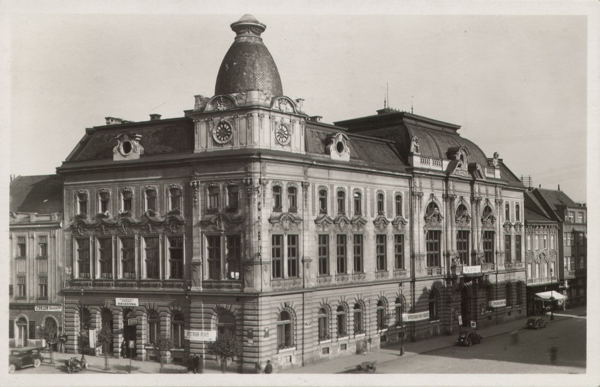 Městský dům v Přerově, kde za první republiky sídlila Masarykova městská knihovna (Foto: archiv MěK v Přerově)