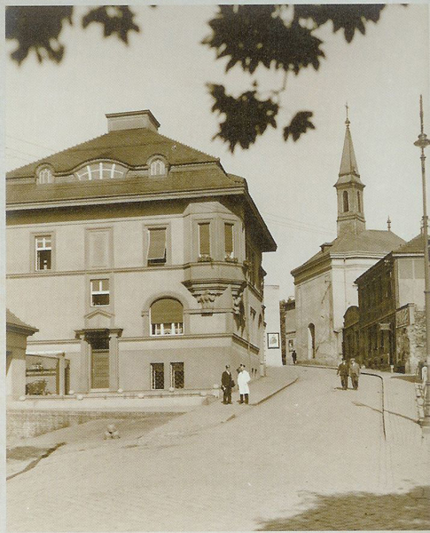 Současná budova Městské knihovny v Přerově ve 40. letech – její vzhled se od té doby prakticky nezměnil (Foto: archiv MěK v Přerově)
