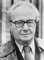 R. Merle